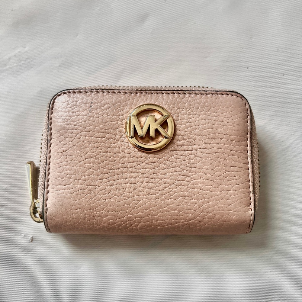 Michael Kors Fulton leather zip around credit cards purse coin case light pink